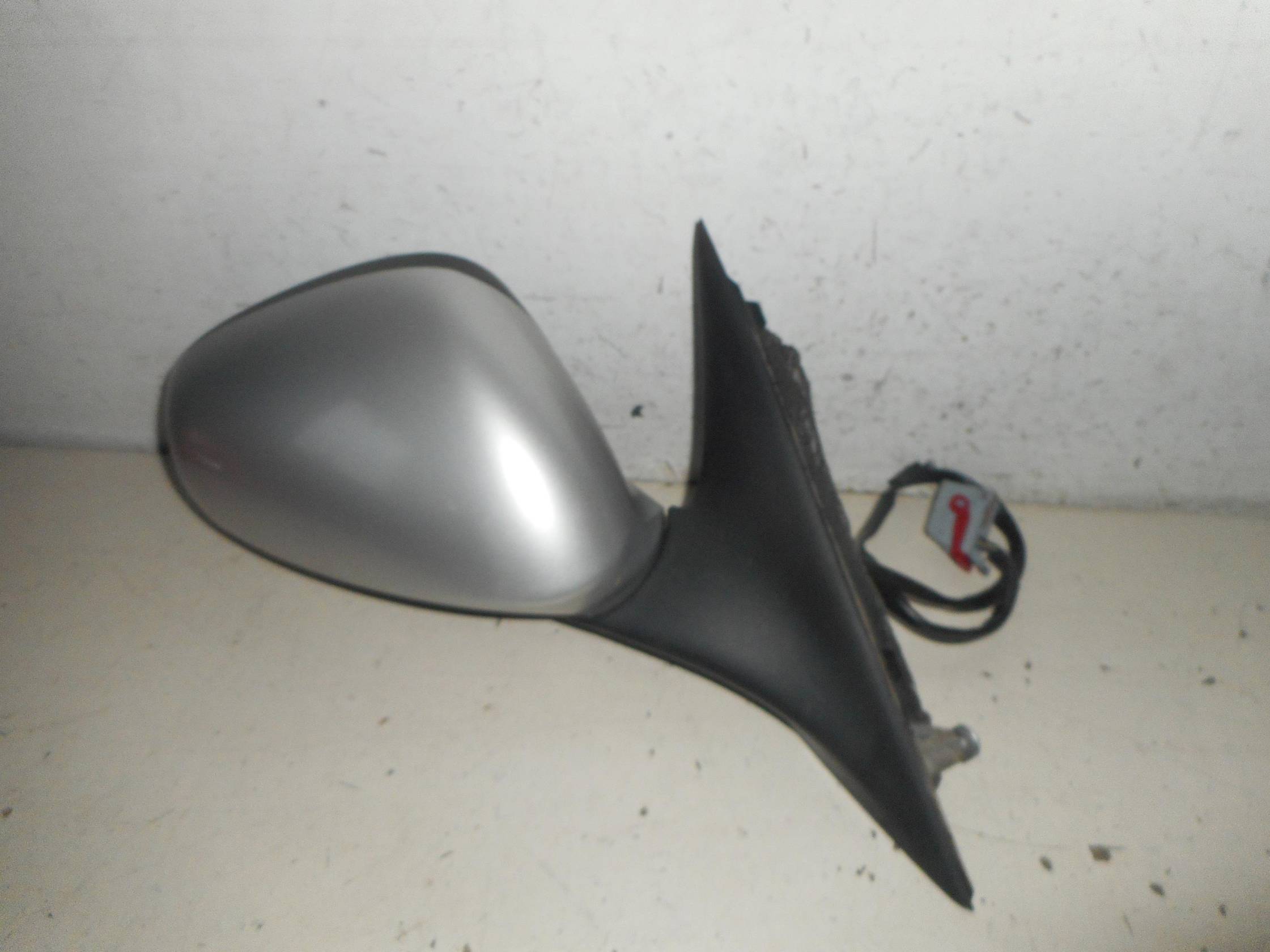 Retrovisore est. regolaz. elettr. dx.